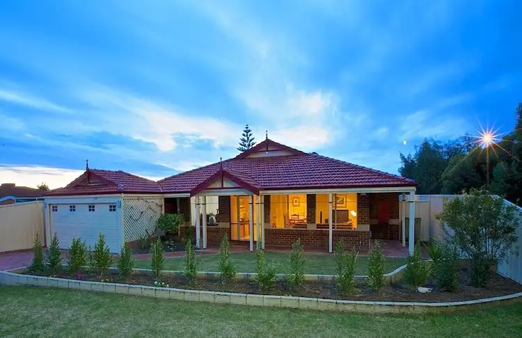 11 The Grange, Mullaloo WA 6027