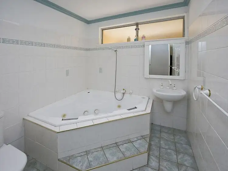 Sixth view of Homely house listing, 7 Bridgewater Drive, Kallaroo WA 6025