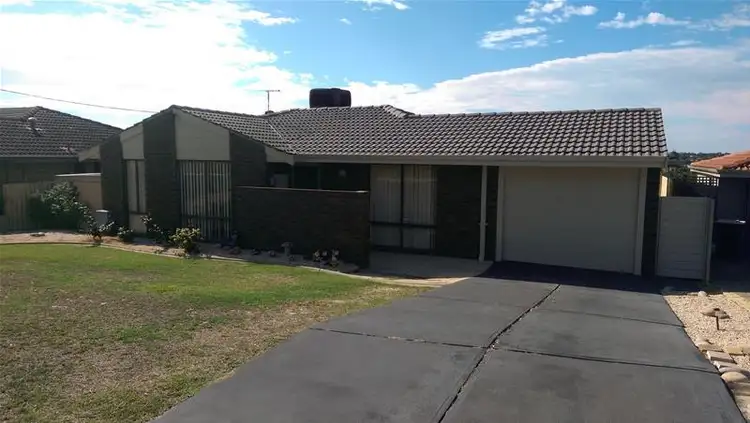 7 Staff Court, Beldon WA 6027