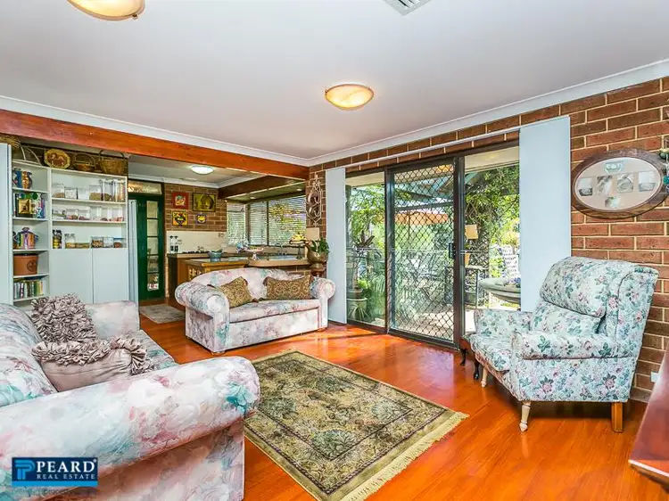 Fourth view of Homely house listing, 6 Corona Court, Heathridge WA 6027