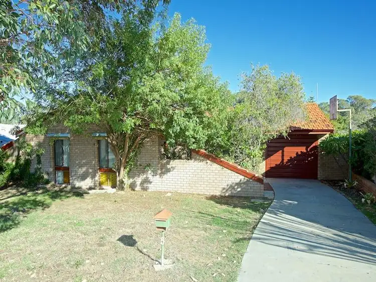 Second view of Homely house listing, 5 Nimrod Place, Hillarys WA 6025