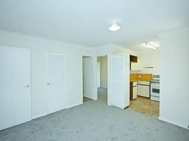 Seventh view of Homely house listing, 5 Nimrod Place, Hillarys WA 6025