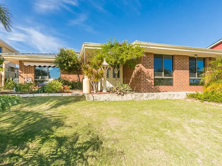 32 Hubbard Drive, Padbury WA 6025