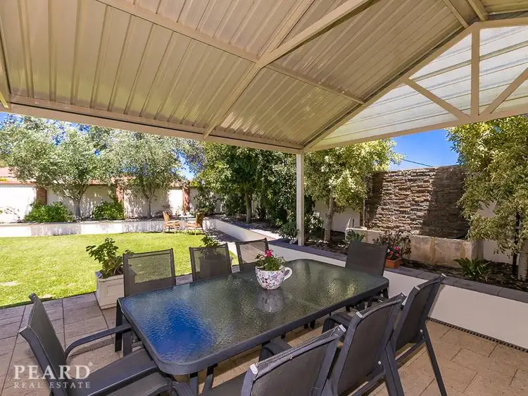 64 Christmas Avenue, Heathridge WA 6027