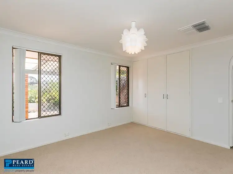 Fifth view of Homely house listing, 19 Bayou Court, Heathridge WA 6027