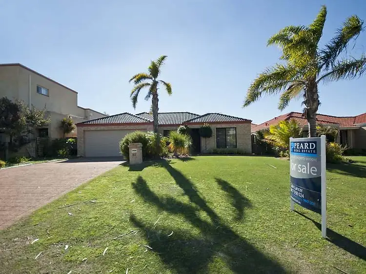 81 Cook Avenue, Hillarys WA 6025