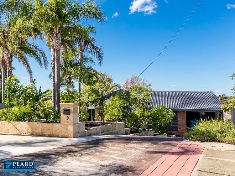 10 Cripps Court, Duncraig WA 6023
