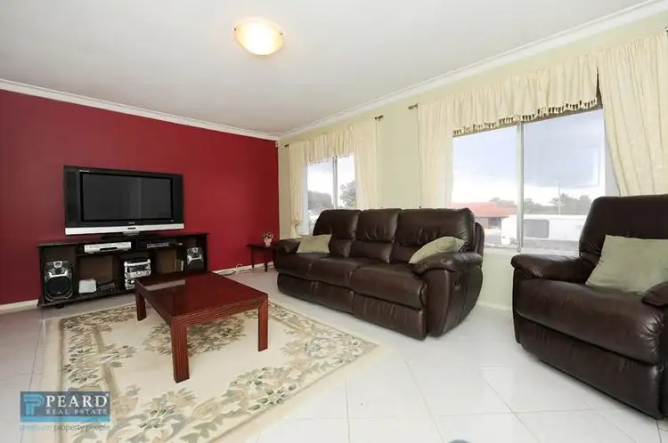 4 Damson Way, Greenwood WA 6024