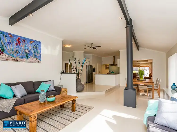 156 Broadbeach Boulevard, Hillarys WA 6025