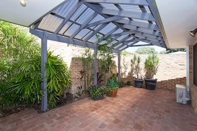 Seventh view of Homely semi-detached listing, 41A Oakapple Drive, Duncraig WA 6023