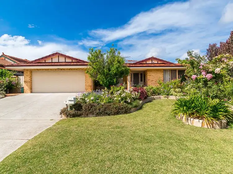 7 Ballantrae Court, Kingsley WA 6026