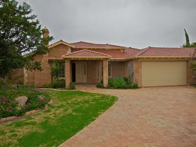 5 Angel Close, Hillarys WA 6025
