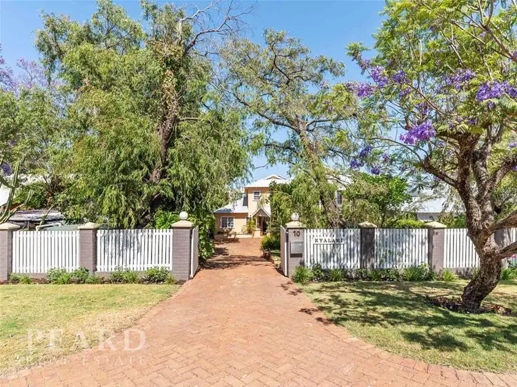 10 Walbeck Road, Kalamunda WA 6076