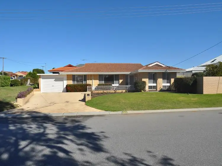 40 Nalpa Way, Duncraig WA 6023