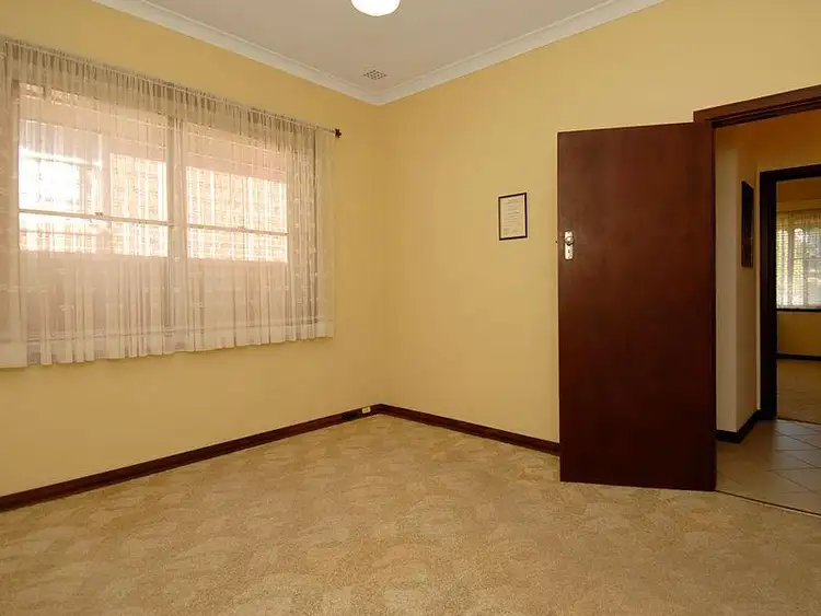 Sixth view of Homely house listing, 20 Auborough Street, Doubleview WA 6018