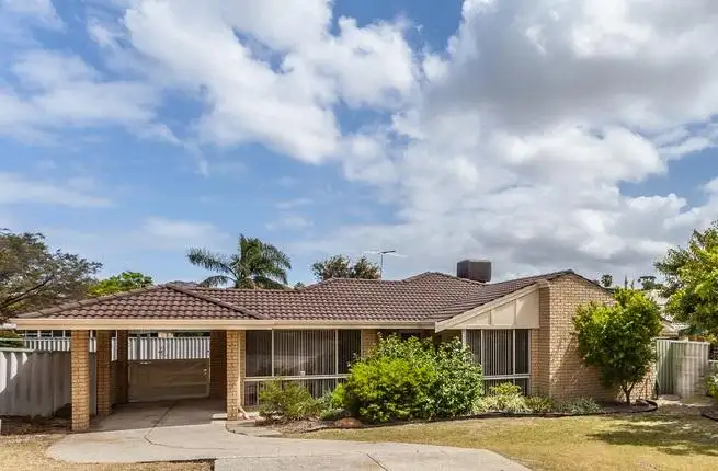 6 Nelson Place, Beldon WA 6027