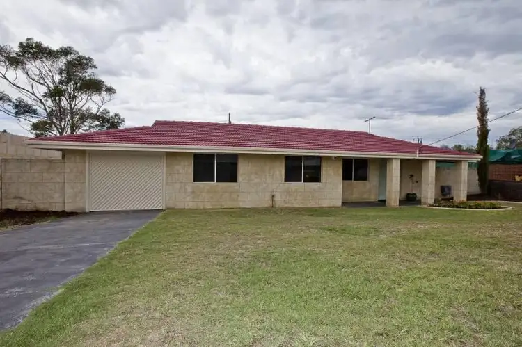 24 Delaware Place, Kallaroo WA 6025