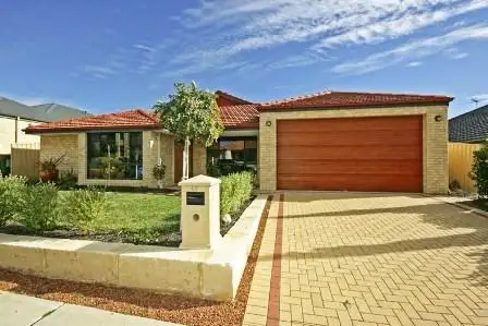 17 Kirkcaldy Terrace, Hocking WA 6065