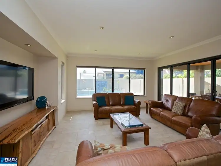Sixth view of Homely house listing, 18 Page Drive, Mullaloo WA 6027