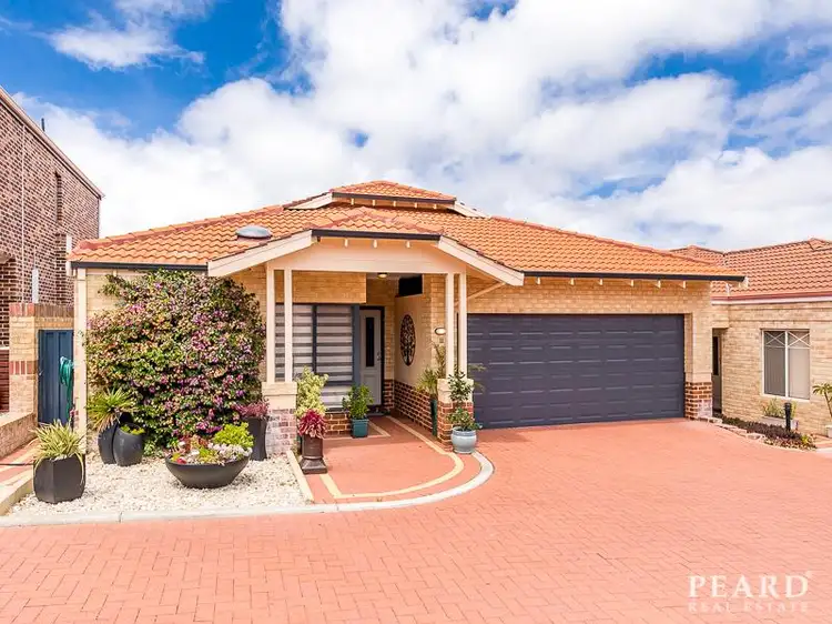 11/19 St Marks Drive, Hillarys WA 6025
