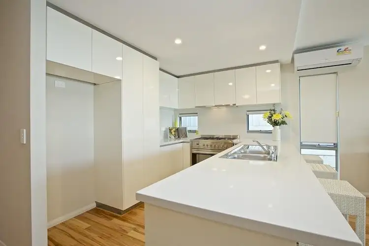 Fifth view of Homely house listing, 2/11 Pacific Way, Beldon WA 6027