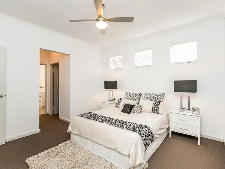 Seventh view of Homely house listing, 19 Orient Circuit, Hillarys WA 6025