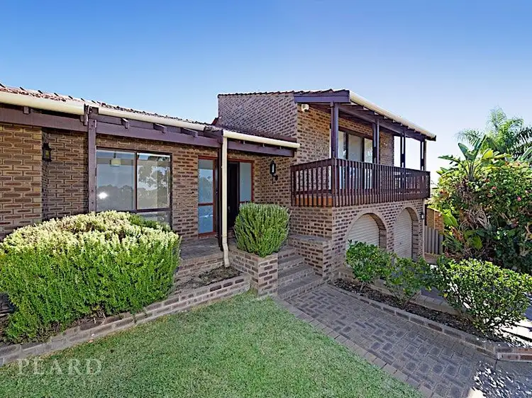 33 Bracadale Avenue, Duncraig WA 6023