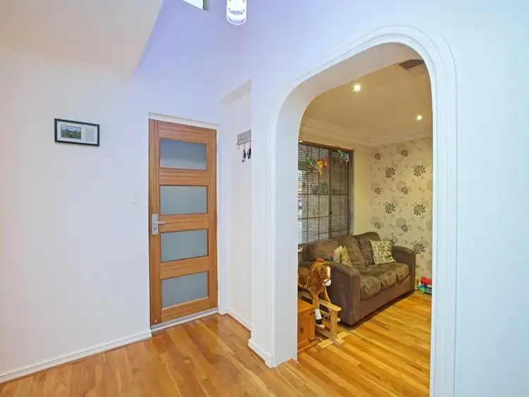 Second view of Homely house listing, 10 Spur Court, Ocean Reef WA 6027