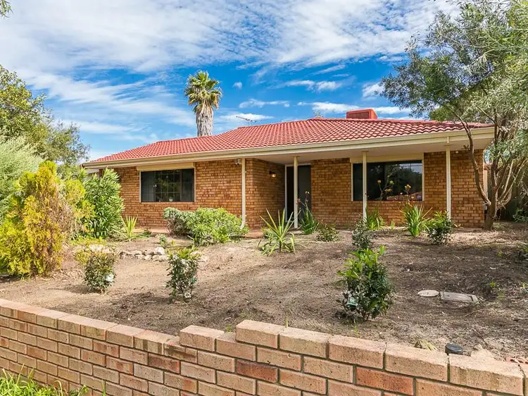 3 Bellingham Place, Padbury WA 6025