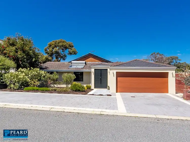 25 Ayton Way, Duncraig WA 6023