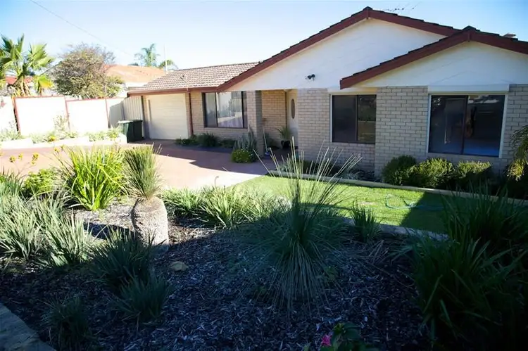 6 Caitup Place, Hillarys WA 6025