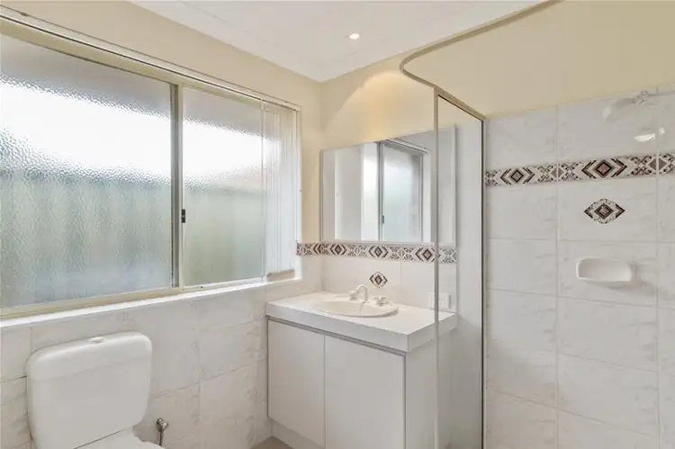Second view of Homely house listing, 4 Glespin Cove, Kinross WA 6028
