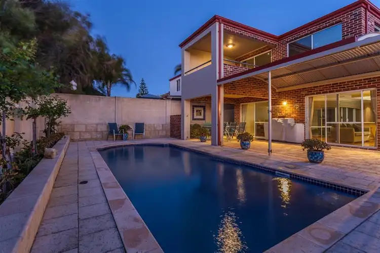 19A Resolute Way, Ocean Reef WA 6027