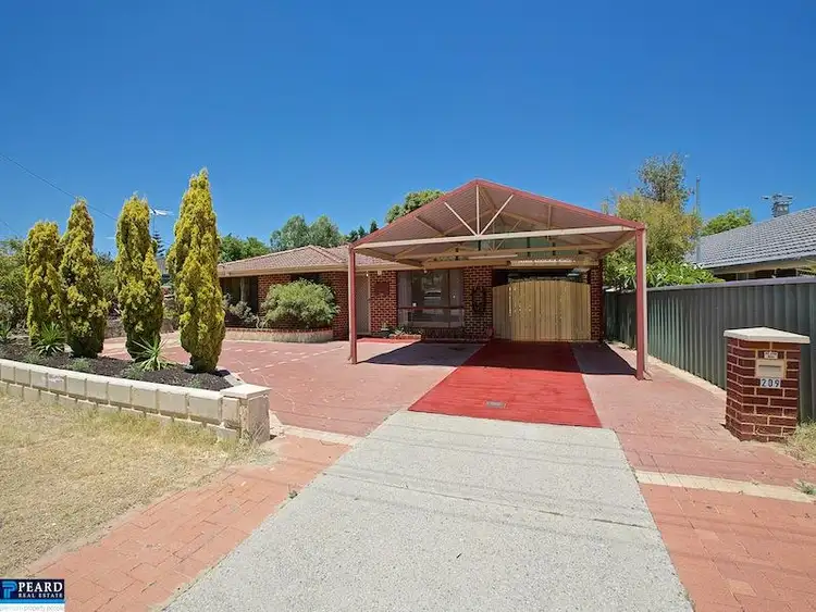 209 Camberwarra Drive, Craigie WA 6025