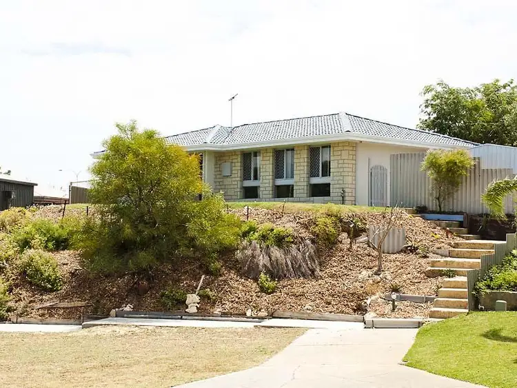 3 Ensign Way, Beldon WA 6027