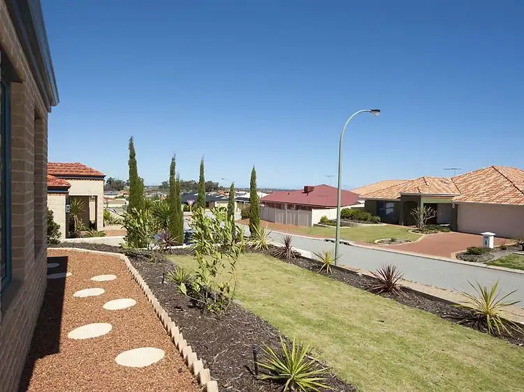 Second view of Homely house listing, 20 Rosedale Vista, Hocking WA 6065