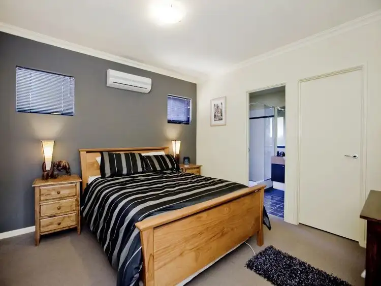 Seventh view of Homely townhouse listing, 2/213 Holbeck Street, Doubleview WA 6018