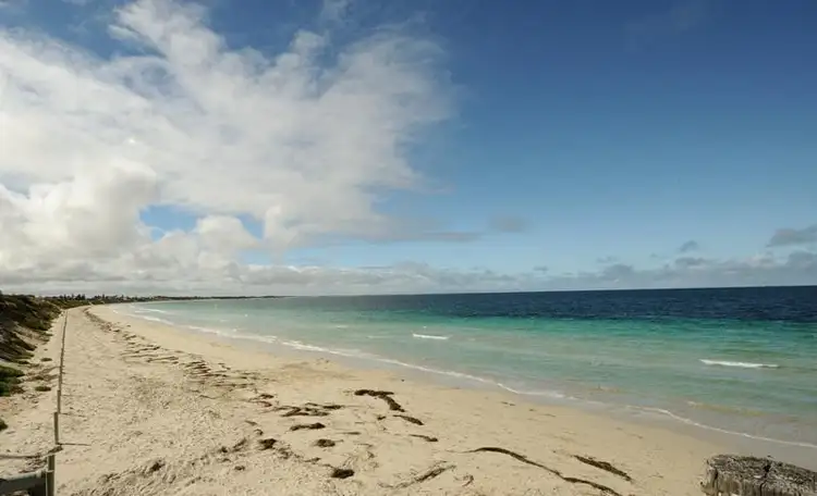 21 Edgewater Road, Safety Bay WA 6169