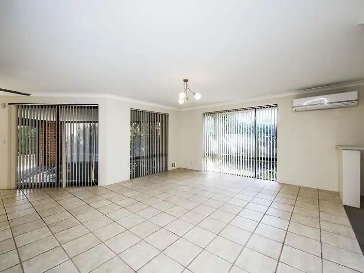 Sixth view of Homely house listing, 7 La Estrada Way, Port Kennedy WA 6172