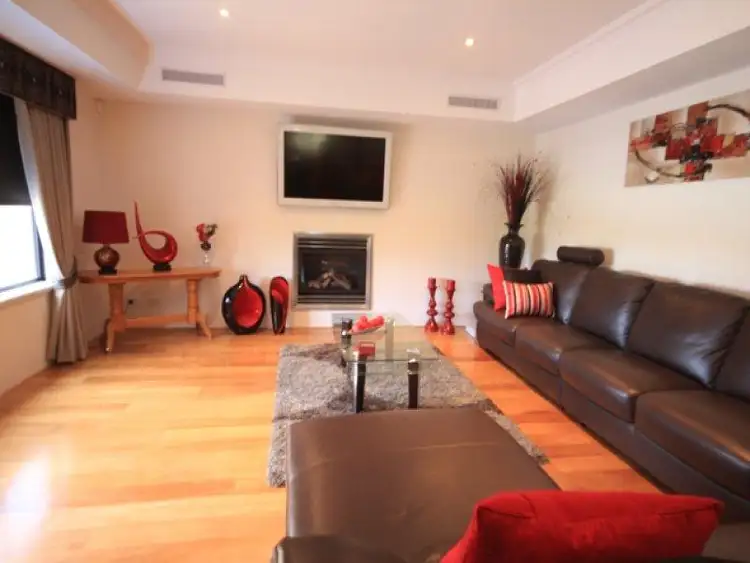 Second view of Homely house listing, 11 Majorca Green, Secret Harbour WA 6173