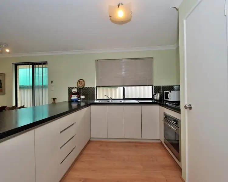 Second view of Homely house listing, 6 Laredo Bend, Port Kennedy WA 6172