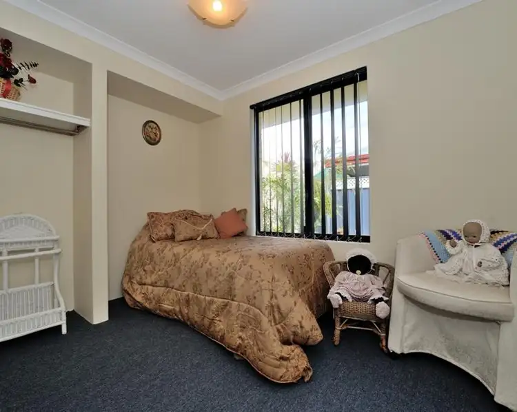 Fifth view of Homely house listing, 6 Laredo Bend, Port Kennedy WA 6172