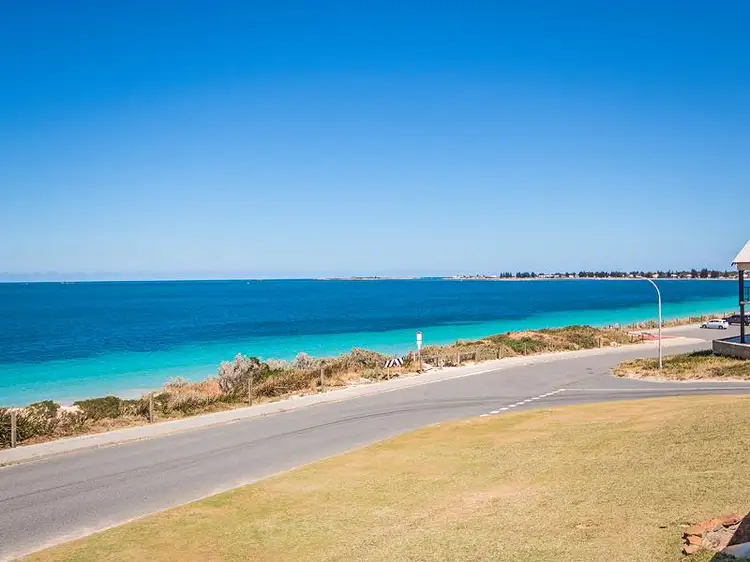 Fourth view of Homely house listing, 126 Warnbro Beach Road, Waikiki WA 6169