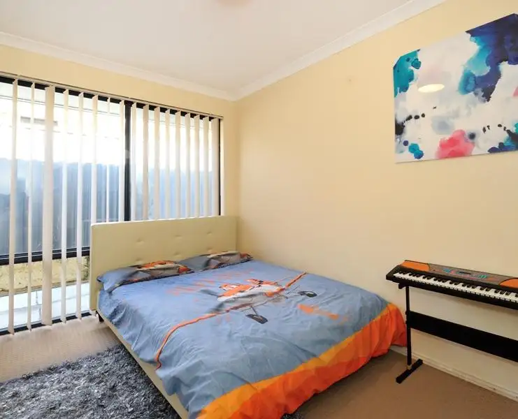 Fourth view of Homely house listing, 10 Arthurian Way, Baldivis WA 6171