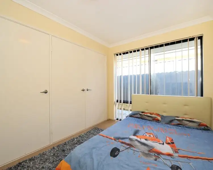 Fifth view of Homely house listing, 10 Arthurian Way, Baldivis WA 6171