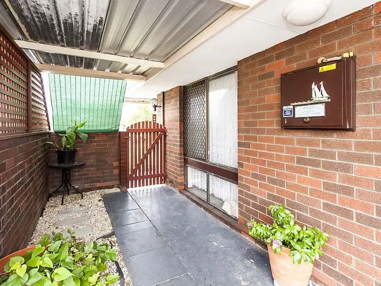 Second view of Homely house listing, 4 Waterton Way, Cooloongup WA 6168