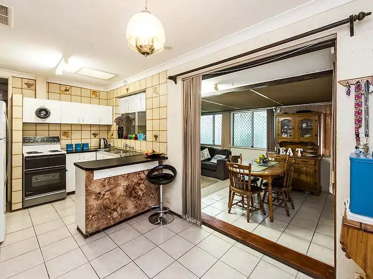 Fourth view of Homely house listing, 4 Waterton Way, Cooloongup WA 6168