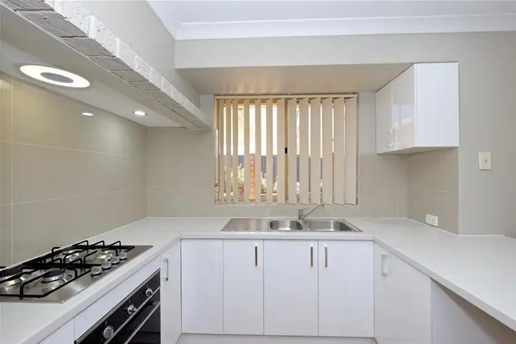 Sixth view of Homely house listing, 4 Elata Mews, Warnbro WA 6169