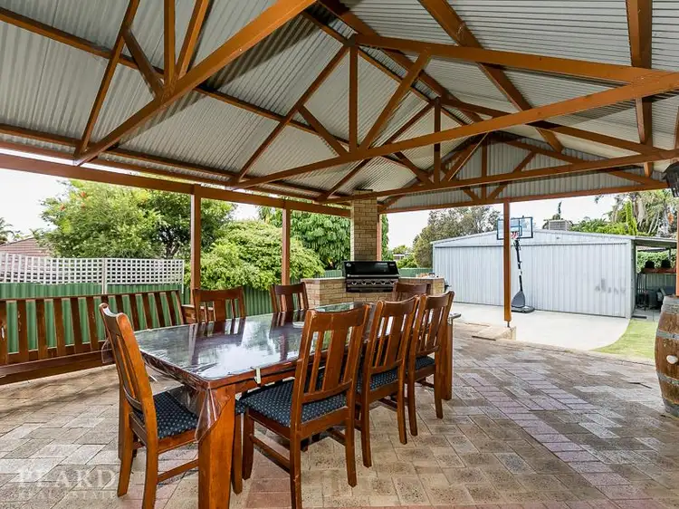 4 Rudder Court, Heathridge WA 6027