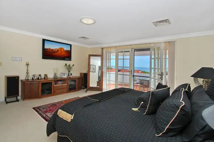 Fifth view of Homely house listing, 30 Mainsail Drive, Ocean Reef WA 6027